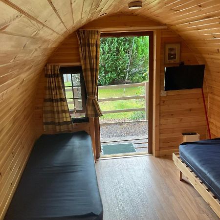 Glamping Hut - By The Way Campsite ทินดรัม ภายนอก รูปภาพ